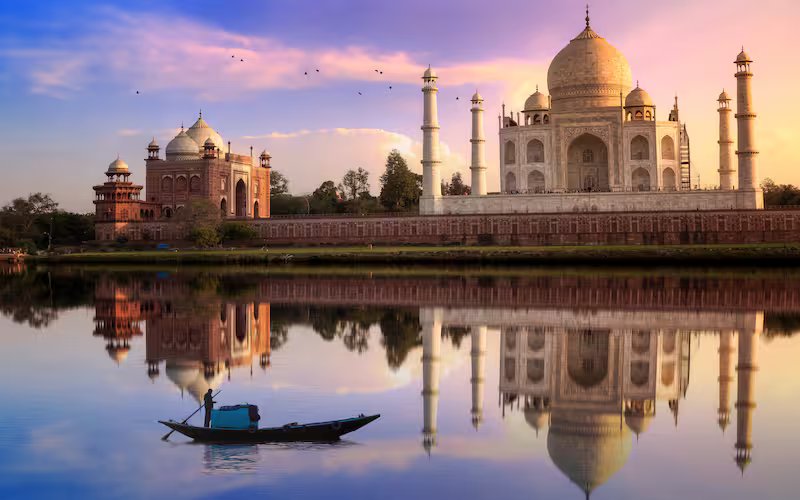 2 Night 3 Days Delhi Agra Tour Package